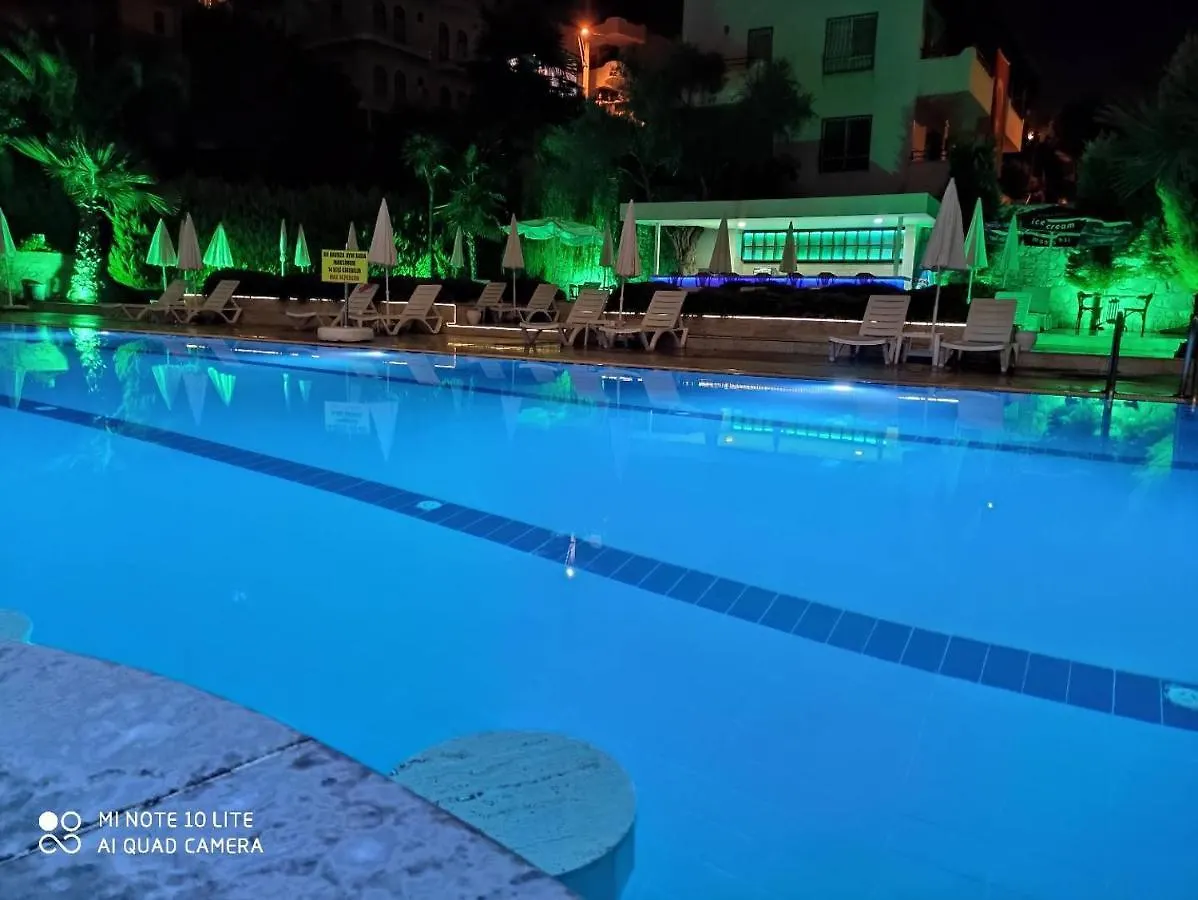 Happy Apart Hotel Kusadası Lejlighedshotel