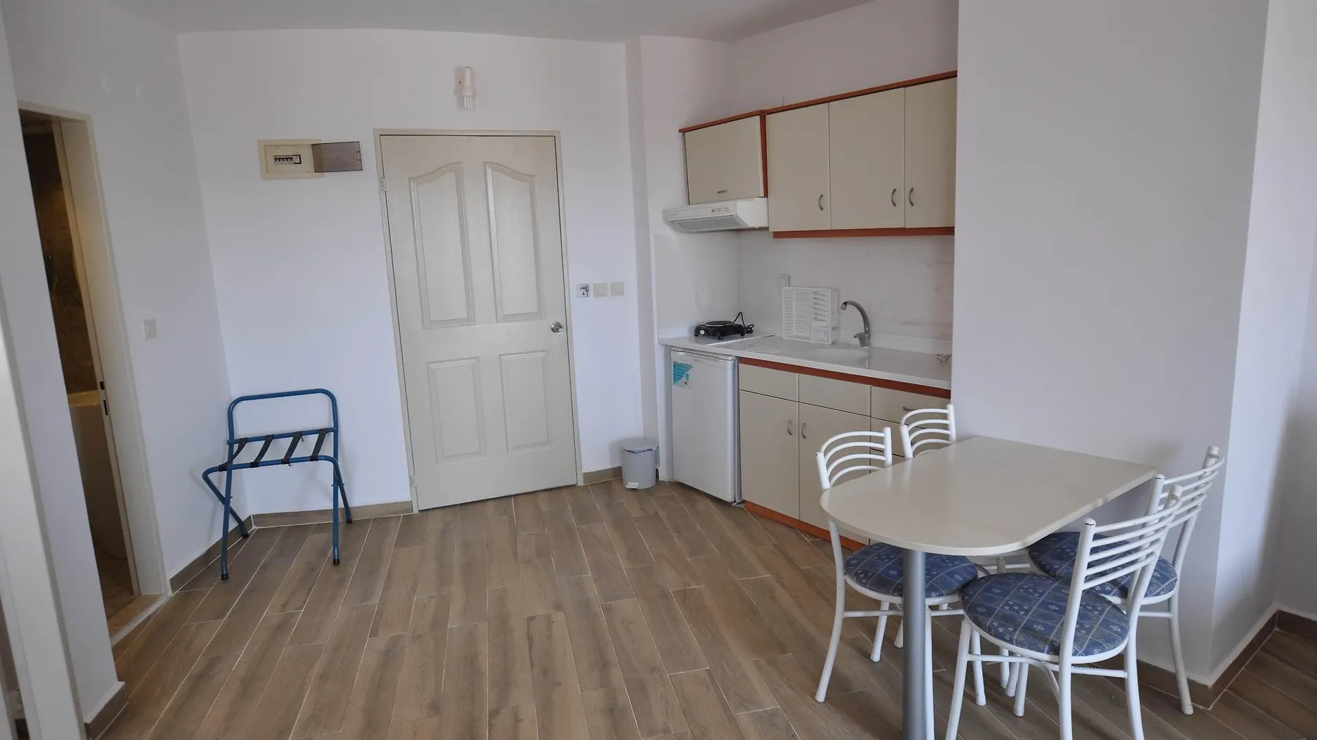 Happy Apart Hotel Kusadası Lejlighedshotel