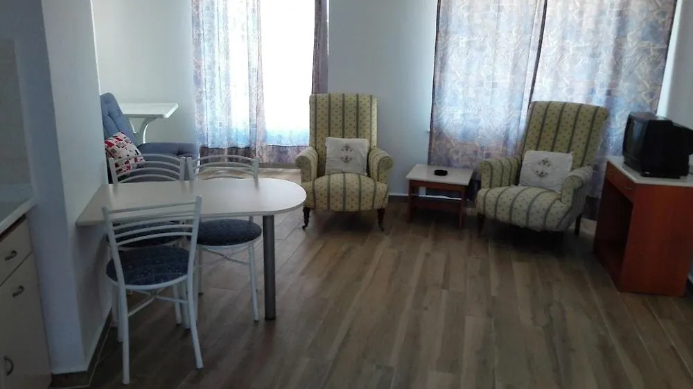 Happy Apart Hotel Kusadası