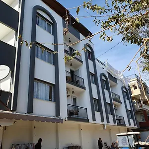Oda ve Kahvaltı Karya, Kuşadası